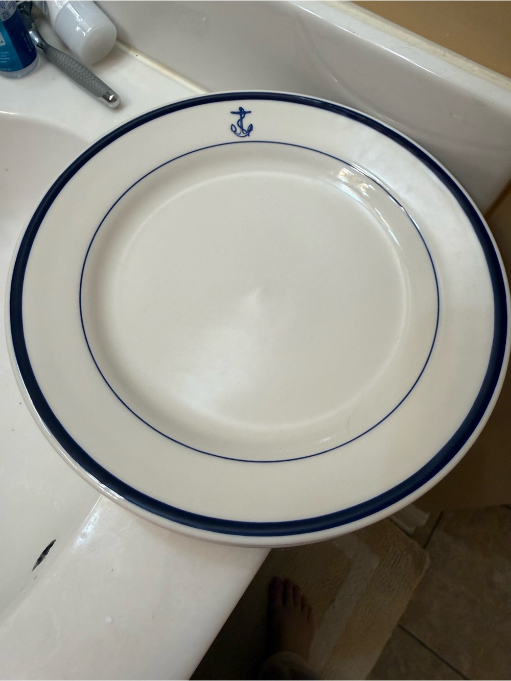 Homer Laughlin White Dinner Plate with Navy Blue Rim and Anchor 4 plates dinner